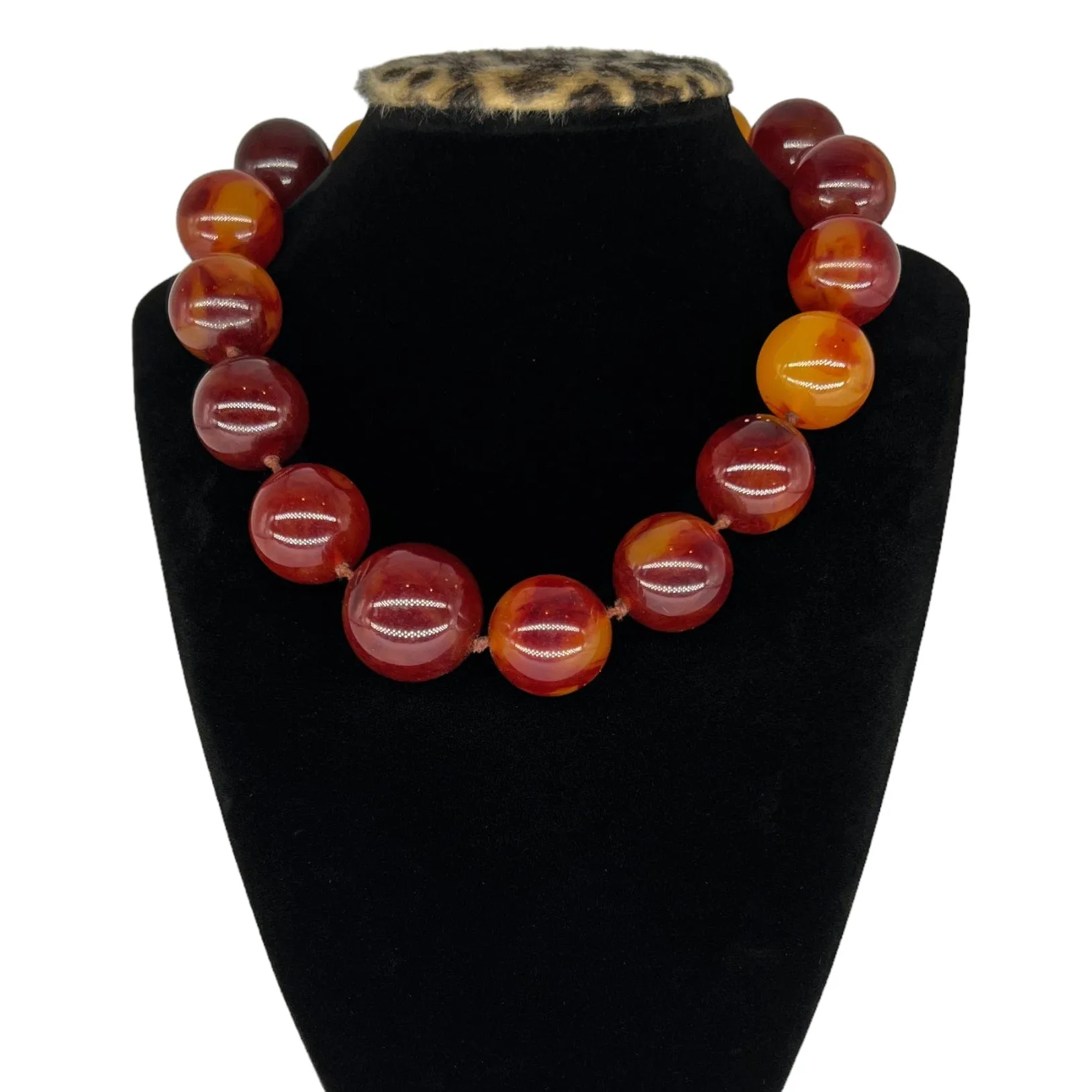 CASTLECLIFF Vintage Hand Strung Amber Beaded Necklace